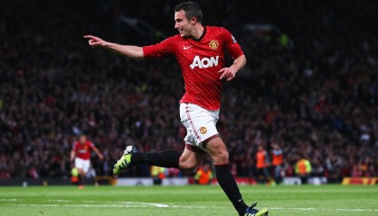 开云官网在线-英超追赶战：阿森纳客场大胜，积分追平榜首，英超联赛阿森纳