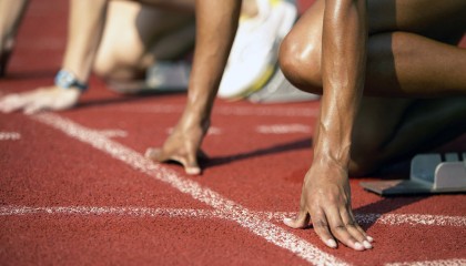 开云电竞登录入口-海上帆船赛：风帆扬起的激情，海上帆船绘画